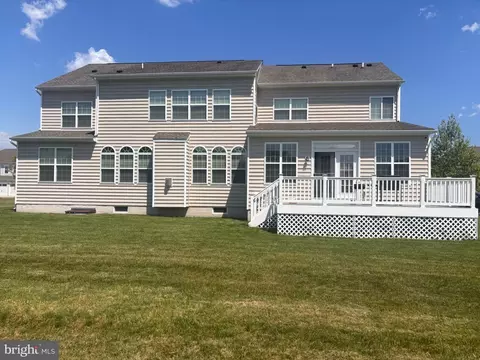 Exterior - 807 Ashby Dr, Middletown, DE 19709 photo 4 of 10