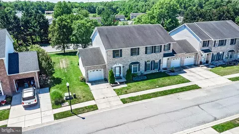 View/Area - 25 Marble House Dr, Bear, DE 19701 photo 2 of 4