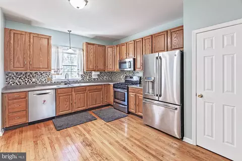 Kitchen - 25 Marble House Dr, Bear, DE 19701 photo 1 of 2