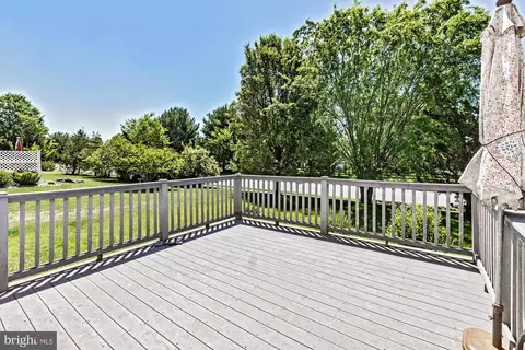 Exterior - 25 Marble House Dr, Bear, DE 19701 photo 2 of 2