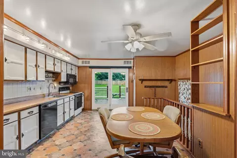 Kitchen - 40 Rawlings Dr, Bear, DE 19701 photo 1 of 4