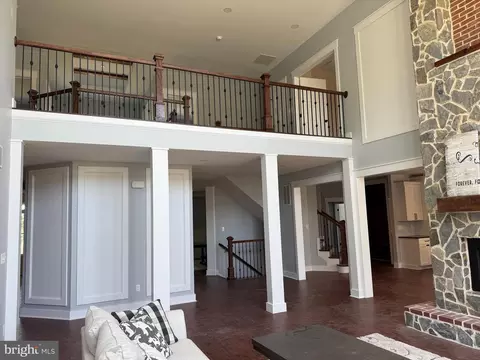 Entry Way - 5482 Summit Bridge Rd, Townsend, DE 19734 photo 1 of 7