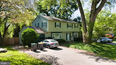 112 Delview Dr, Wilmington, DE 19810
