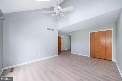 Entry Way - 8 Foxtail Ct, Newark, DE 19711 photo 2 of 3