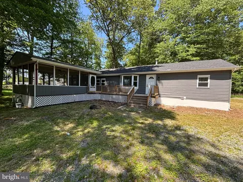 Exterior - 444 Dogtown Rd, Townsend, DE 19734 photo 3 of 3
