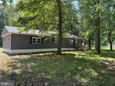 Exterior - 444 Dogtown Rd, Townsend, DE 19734 photo 1 of 3