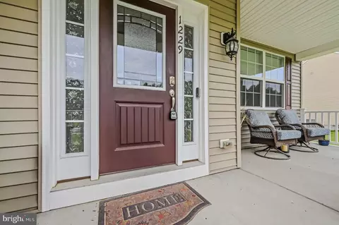 Exterior - 1229 Pimpernell Path, Middletown, DE 19709 photo 4 of 7