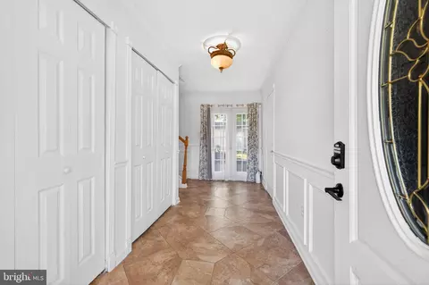 Entry Way - 1 Broadleaf Dr, Newark, DE 19702 photo 1 of 7