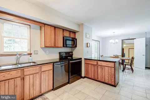 Kitchen - 8 Risa Ct, Newark, DE 19702 photo 1 of 3