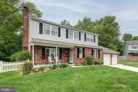 Exterior - 8 Risa Ct, Newark, DE 19702 photo 5 of 12