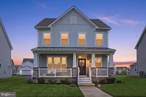 649 Spring Hollow Dr, Middletown, DE 19709