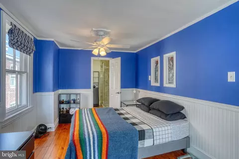 Bedroom - 26 E 5th St, New Castle, DE 19720 photo 4 of 6