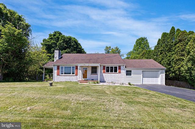 27 Wedgewood Rd, Newark, DE 19711