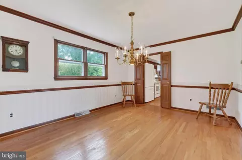 Dining - 114 W Savannah Dr, Bear, DE 19701 photo 2 of 3