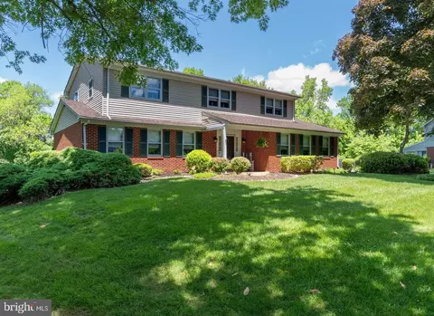 114 W Savannah Dr, Bear, DE 19701