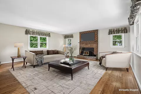 2106 Locust Ave, Wilmington, DE 19810