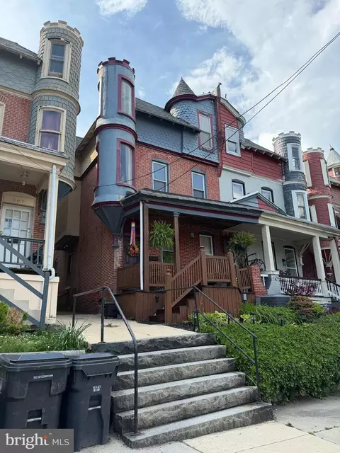 909 N Van Buren St, Wilmington, DE 19806