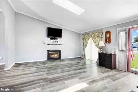 Living - 128 Clipper Dr, Middletown, DE 19709 photo 1 of 1
