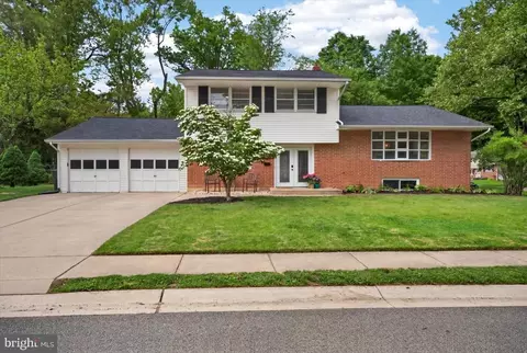 Exterior - 700 Harvard Ln, Newark, DE 19711 photo 2 of 6
