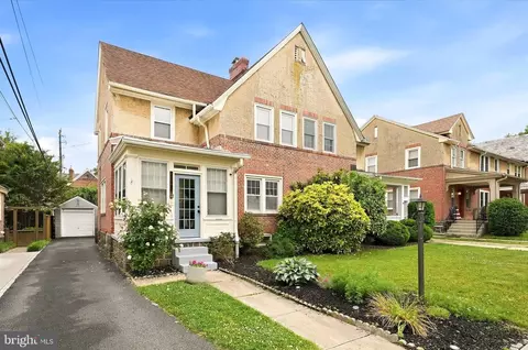 2128 Gilles St, Wilmington, DE 19805