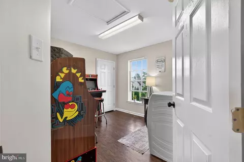 Entry Way - 137 Tweedsmere Dr, Townsend, DE 19734 photo 8 of 9