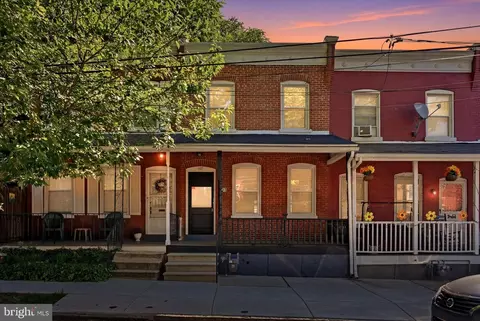 227 W 22nd St, Wilmington, DE 19802