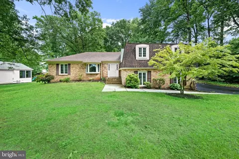2610 Russell Rd, Wilmington, DE 19810
