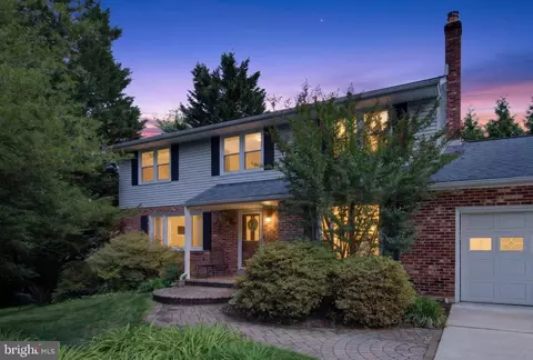 2523 Merribrook Rd, Wilmington, DE 19810