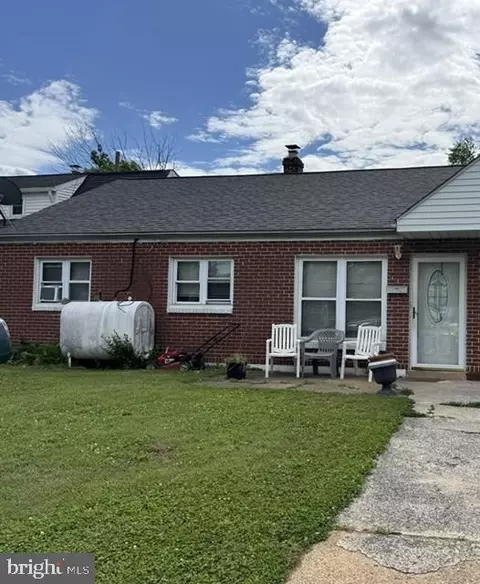 17 Cahalan Rd, New Castle, DE 19720