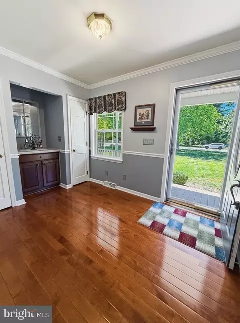 Entry Way - 705 Vance Neck Rd, Middletown, DE 19709 photo 2 of 6