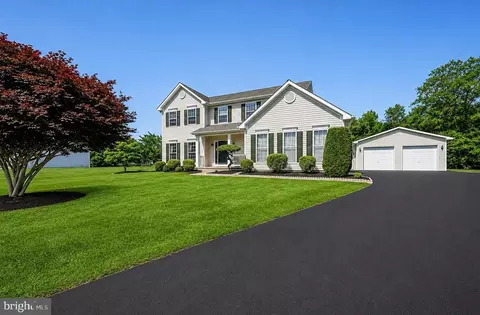 412 Maplewood Dr, Middletown, DE 19709