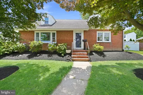 100 Maple, Wilmington, DE 19809