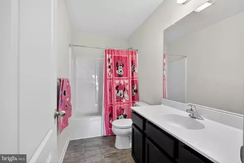 Entry Way - 335 Helen Dr, Townsend, DE 19734 photo 12 of 15