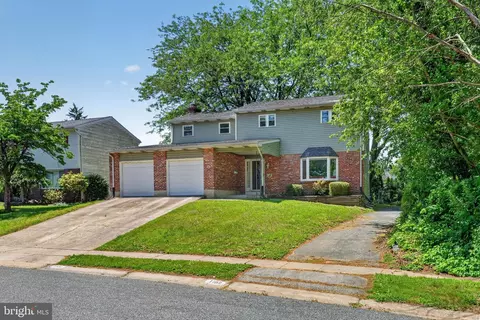 Exterior - 1102 Janice Dr, Newark, DE 19713 photo 11 of 11