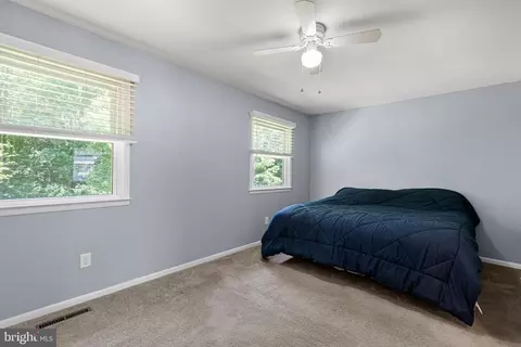 Bedroom - 129 Pawnee Ct, Newark, DE 19702 photo 1 of 3