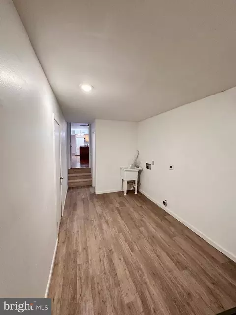 Entry Way - 756 Fox Chase Cir, Bear, DE 19701 photo 4 of 8