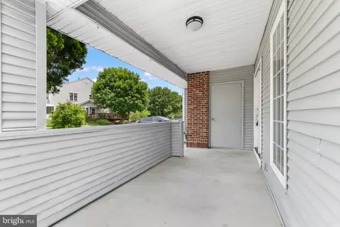 Exterior - 158 Lake Arrowhead Cir, Bear, DE 19701 photo 2 of 3