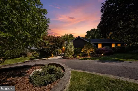 202 N Spring Valley Rd, Wilmington, DE 19807