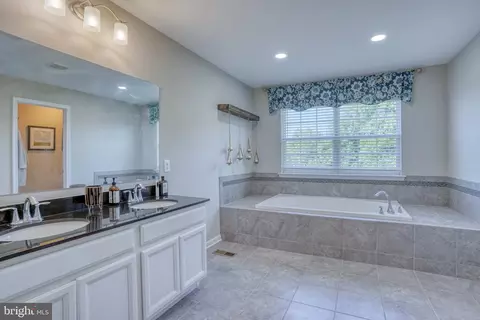 Bath - 549 Aviemore Dr, Townsend, DE 19734 photo 1 of 1