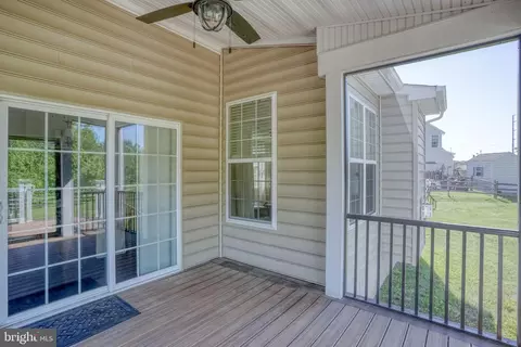 Exterior - 549 Aviemore Dr, Townsend, DE 19734 photo 5 of 12