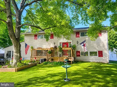 1805 Limestone Rd, Wilmington, DE 19804