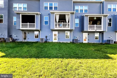Exterior - 116 Torrey Dr, Newark, DE 19702 photo 3 of 4