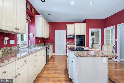 Kitchen - 14 Reese Dr, Newark, DE 19711 photo 1 of 3
