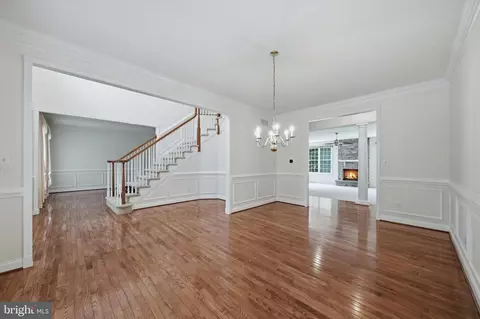 Entry Way - 17 Waterton Dr, Bear, DE 19701 photo 3 of 7