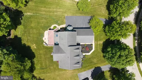 View/Area - 17 Waterton Dr, Bear, DE 19701 photo 4 of 12