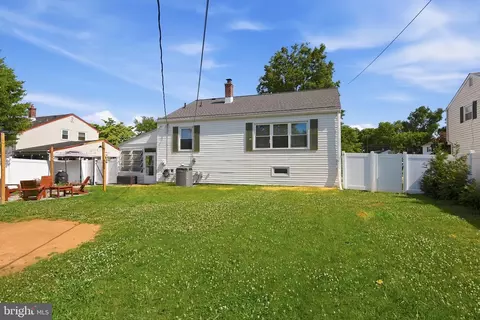 Exterior - 413 Blackstone Rd, Newark, DE 19713 photo 10 of 10