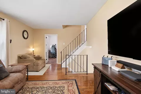 Entry Way - 413 Blackstone Rd, Newark, DE 19713 photo 1 of 2