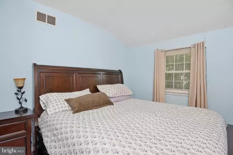 Bedroom - 413 Blackstone Rd, Newark, DE 19713 photo 2 of 5