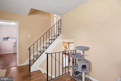 Entry Way - 413 Blackstone Rd, Newark, DE 19713 photo 2 of 2