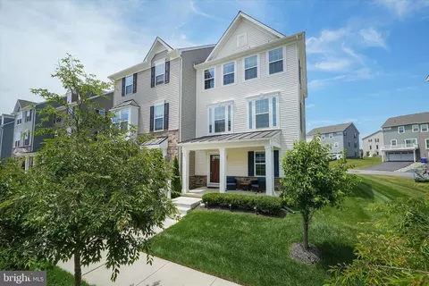 715 Kalmar Ln, Middletown, DE 19709
